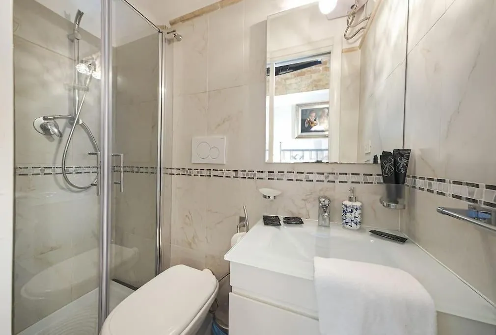 Luxury Apartment Magda Róma